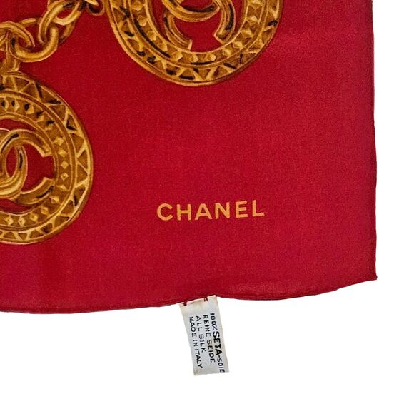 Chanel (Authentic) Red & Gold Jewel Motif 100% Silk Large 34" Vintage Scarf EUC - Picture 5 of 9